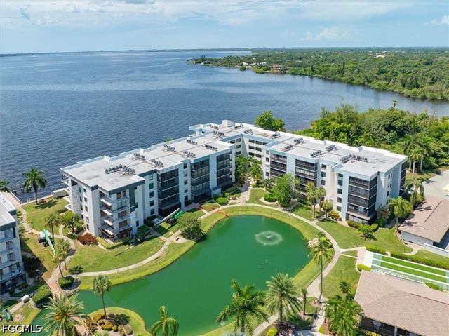 3490 N Key DR 212, North Fort Myers, FL 33903