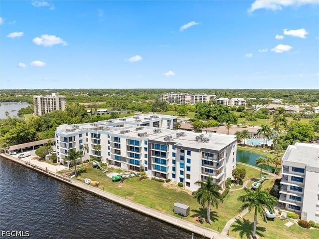 3490 N Key DR 212, North Fort Myers, FL 33903