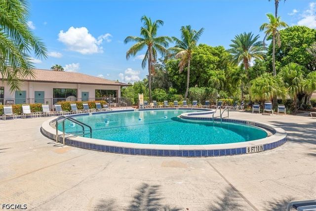3490 N Key DR 212, North Fort Myers, FL 33903