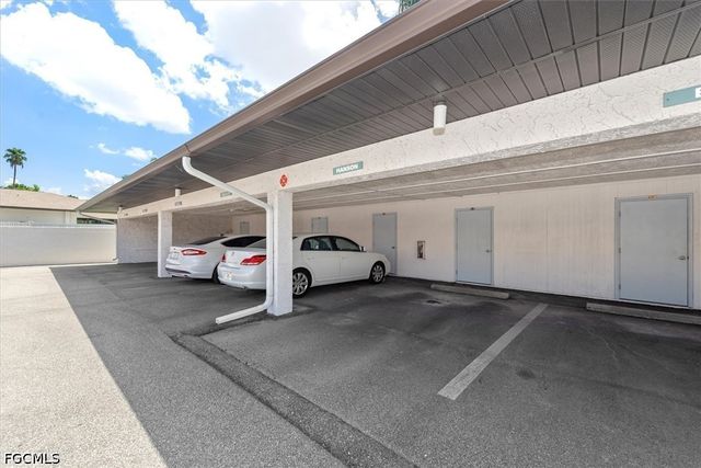 3490 N Key DR 212, North Fort Myers, FL 33903