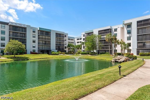 3490 N Key DR 212, North Fort Myers, FL 33903