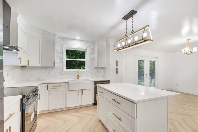 809 Paige Road, Honea Path, SC 29654