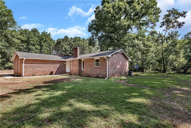 809 Paige Road, Honea Path, SC 29654