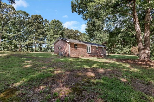 809 Paige Road, Honea Path, SC 29654
