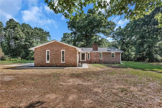 809 Paige Road, Honea Path, SC 29654