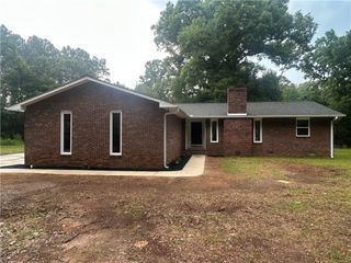 809 Paige Road, Honea Path, SC 29654