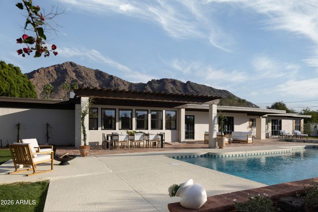 5501 E CAMELBACK Road, Phoenix, AZ 85018