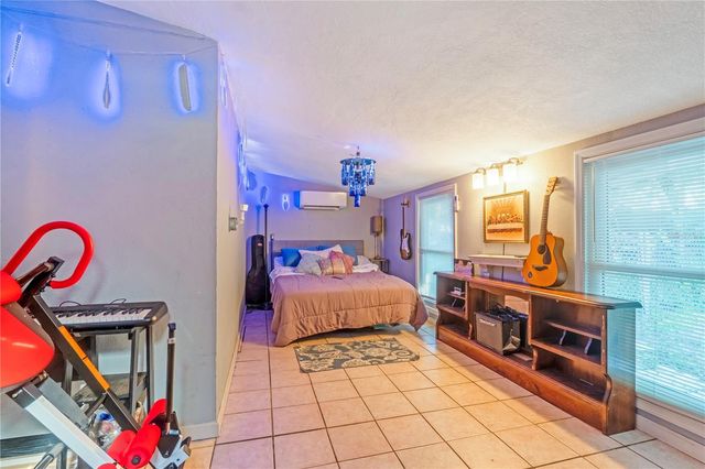 246 ANGELES ROAD, Debary, FL 32713