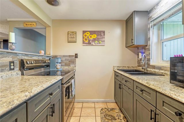 246 ANGELES ROAD, Debary, FL 32713