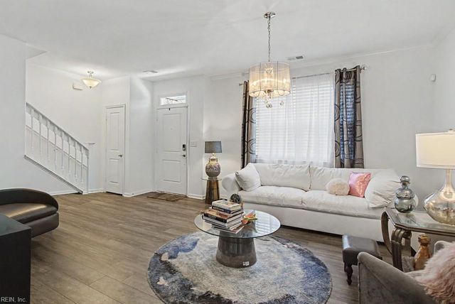 4464 Turnworth ARCH, Virginia Beach, VA 23456