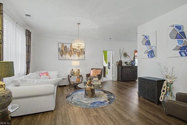 4464 Turnworth ARCH, Virginia Beach, VA 23456