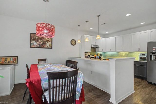 4464 Turnworth ARCH, Virginia Beach, VA 23456