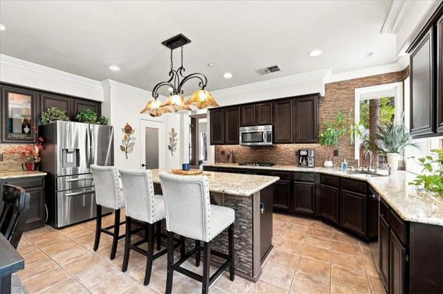 19189 Turrell, Riverside, CA 92508