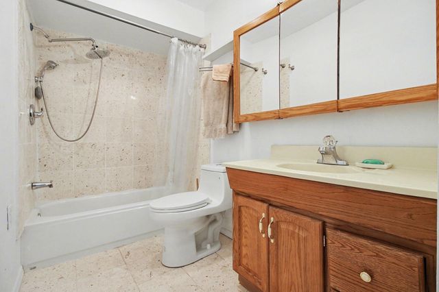 1760 Montague Road, Ludlow, KY 41016
