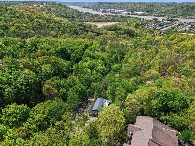 1760 Montague Road, Ludlow, KY 41016