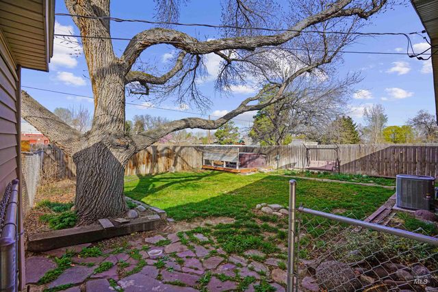 637 King Circle, Twin Falls, ID 83301