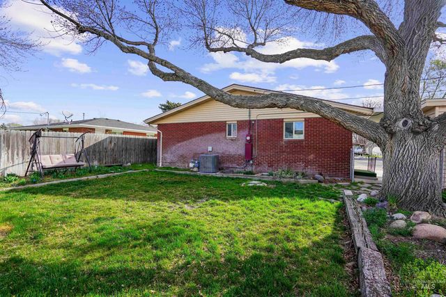 637 King Circle, Twin Falls, ID 83301