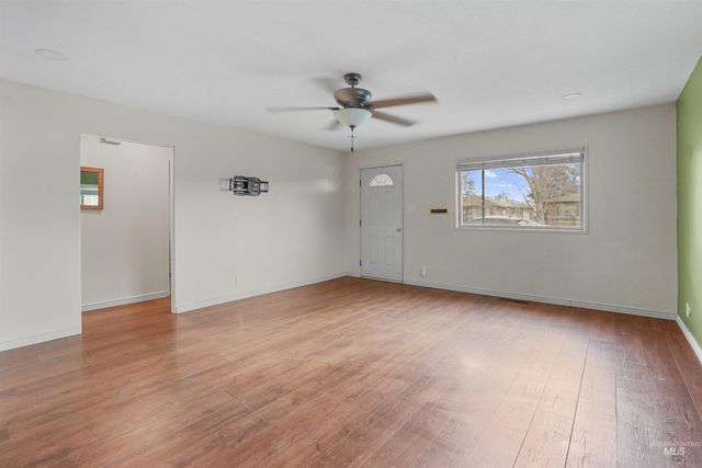 637 King Circle, Twin Falls, ID 83301