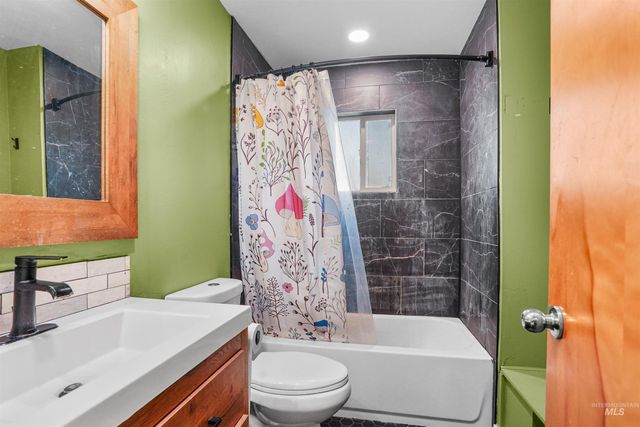 637 King Circle, Twin Falls, ID 83301