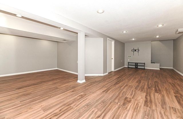 5412 S 14th STREET, Milwaukee, WI 53221