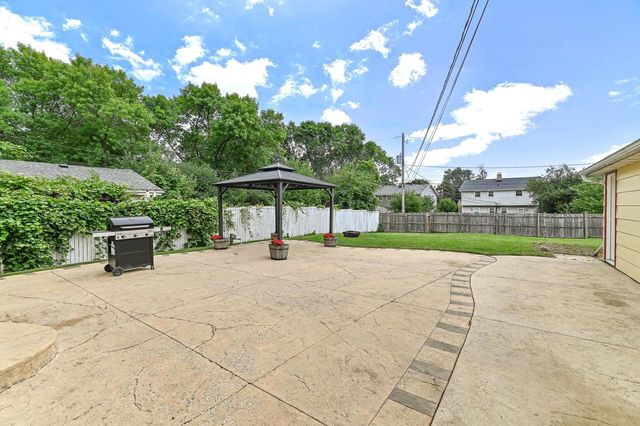 5412 S 14th STREET, Milwaukee, WI 53221