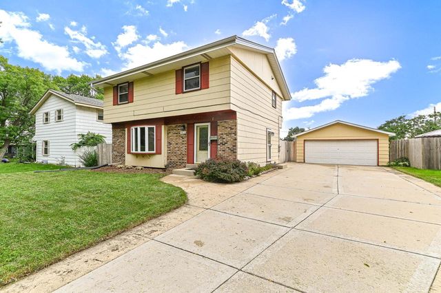 5412 S 14th STREET, Milwaukee, WI 53221