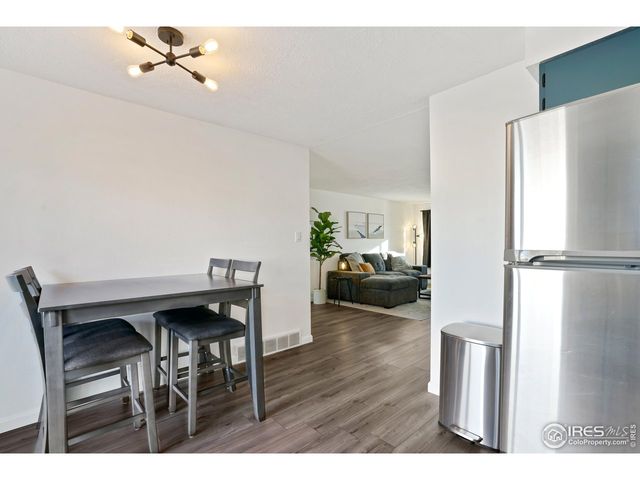 2327 W 18th St, Loveland, CO 80538