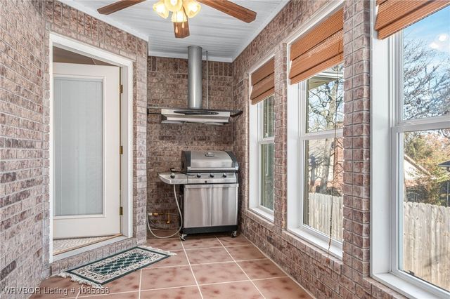 1710 Winter Park Circle, Van Buren, AR 72956