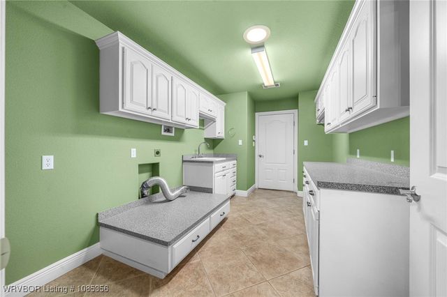 1710 Winter Park Circle, Van Buren, AR 72956