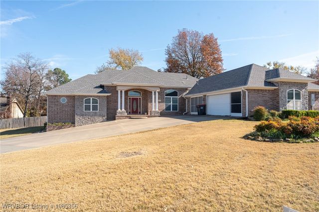 1710 Winter Park Circle, Van Buren, AR 72956