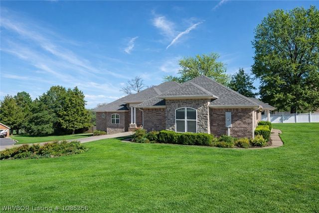 1710 Winter Park Circle, Van Buren, AR 72956