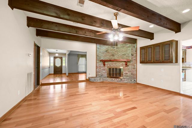 11116 Suncrest Ave, Baton Rouge, LA 70818