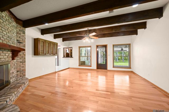 11116 Suncrest Ave, Baton Rouge, LA 70818