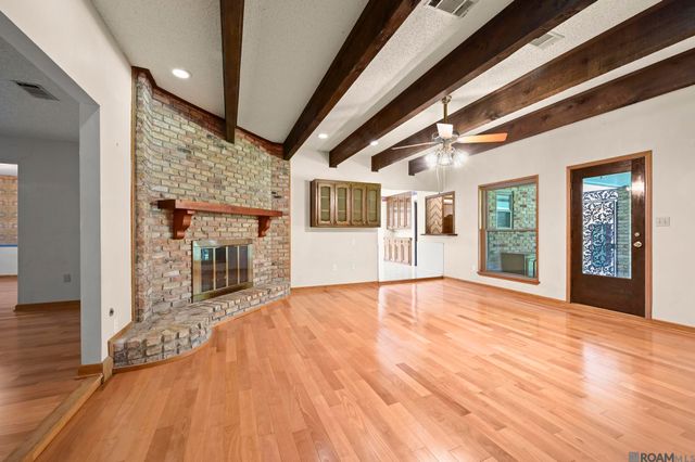11116 Suncrest Ave, Baton Rouge, LA 70818