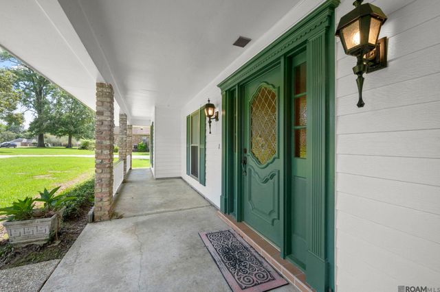 11116 Suncrest Ave, Baton Rouge, LA 70818