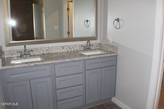 940 ABE GOLDBERG Drive, El Paso, TX 79932