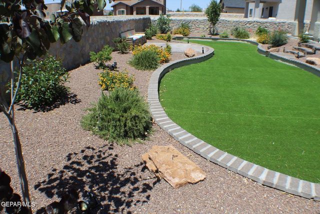 940 ABE GOLDBERG Drive, El Paso, TX 79932