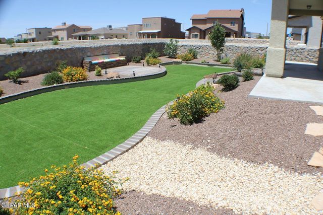 940 ABE GOLDBERG Drive, El Paso, TX 79932