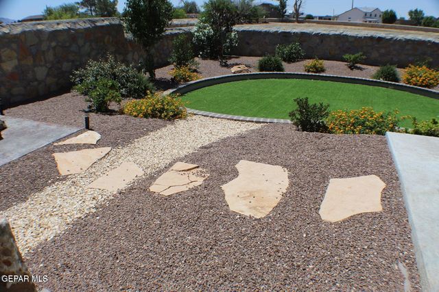 940 ABE GOLDBERG Drive, El Paso, TX 79932