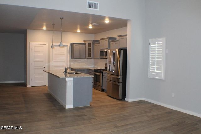 940 ABE GOLDBERG Drive, El Paso, TX 79932