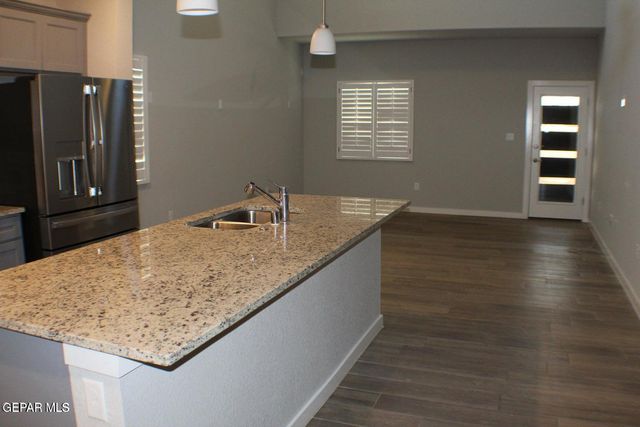 940 ABE GOLDBERG Drive, El Paso, TX 79932