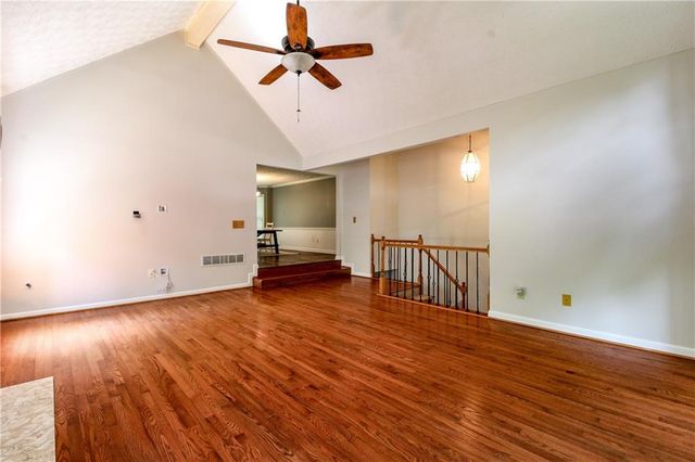 2526 Lorne Court SW, Marietta, GA 30064