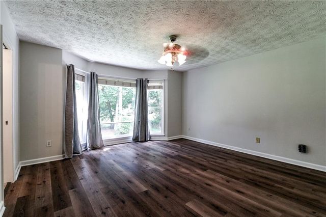 2526 Lorne Court SW, Marietta, GA 30064