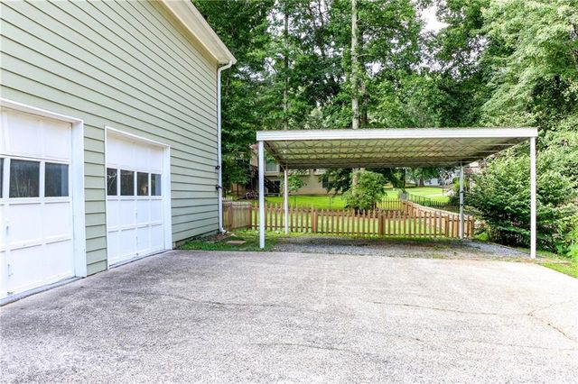 2526 Lorne Court SW, Marietta, GA 30064