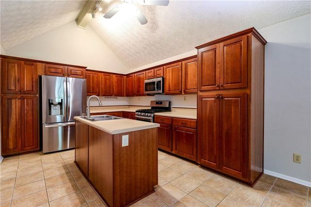 2526 Lorne Court SW, Marietta, GA 30064