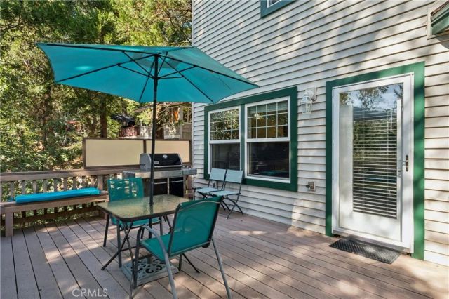 296 Grass Valley, Lake Arrowhead, CA 92352