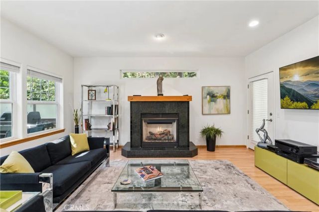 296 Grass Valley, Lake Arrowhead, CA 92352