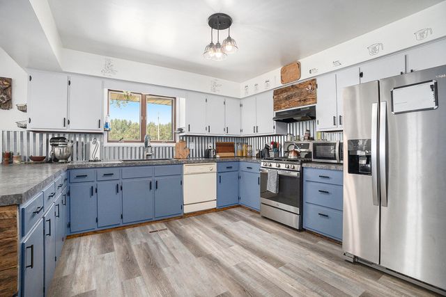 6051 W Meinert Road, Montague Twp, MI 49437