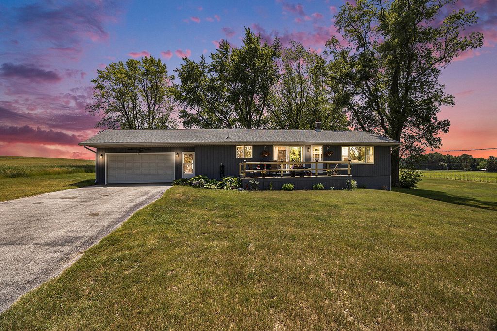6051 W Meinert Road, Montague Twp, MI 49437