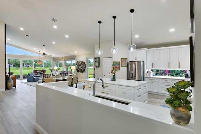 13054 Touchstone Place, West Palm Beach, FL 33418